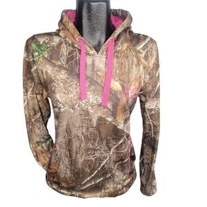 Real Tree Women's Camo Pullover Hoodie with Pink Accents M